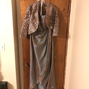 Cameron Blake by Mon Cheri Mother of The Bride Dre